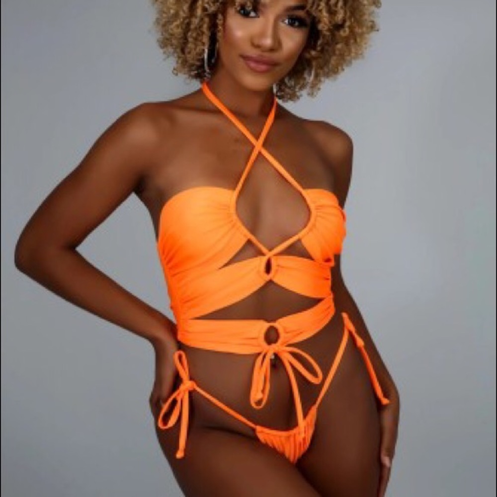 **SOLD** Two piece swimsuit